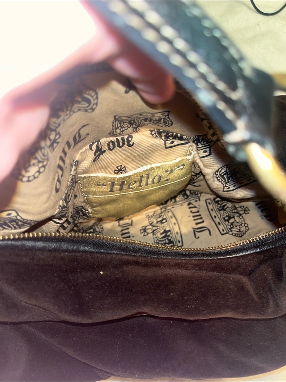 Vintage Juicy Couture Black Velour Hobo Shoulder Bag with Embroidered Logo - Picture 5 of 5